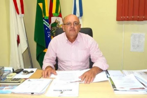 PREFEITO DE HULHA NEGRA PARTICIPA DE MAIS UMA EDIÇÃO DO PROGRAMA E AGORA PREFEITO